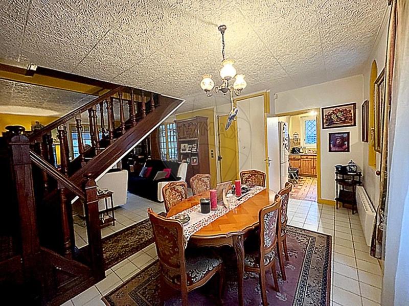 Maison - 89 m² - 5 pièces