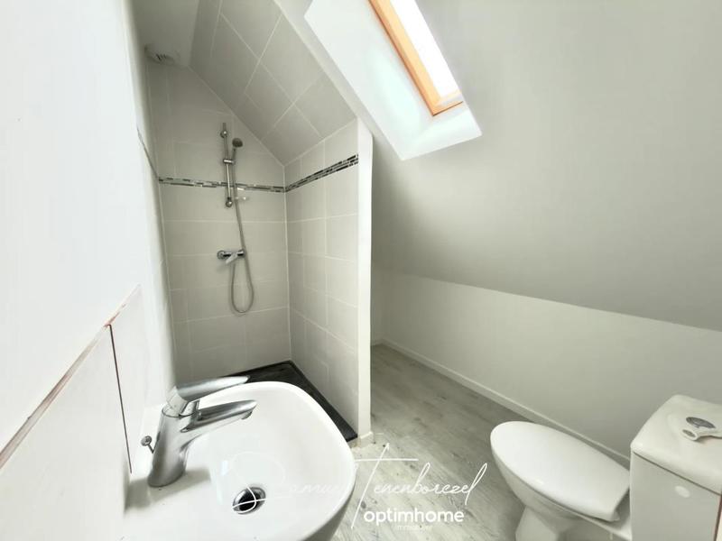 Propriété - 330 m² - 6 pièces