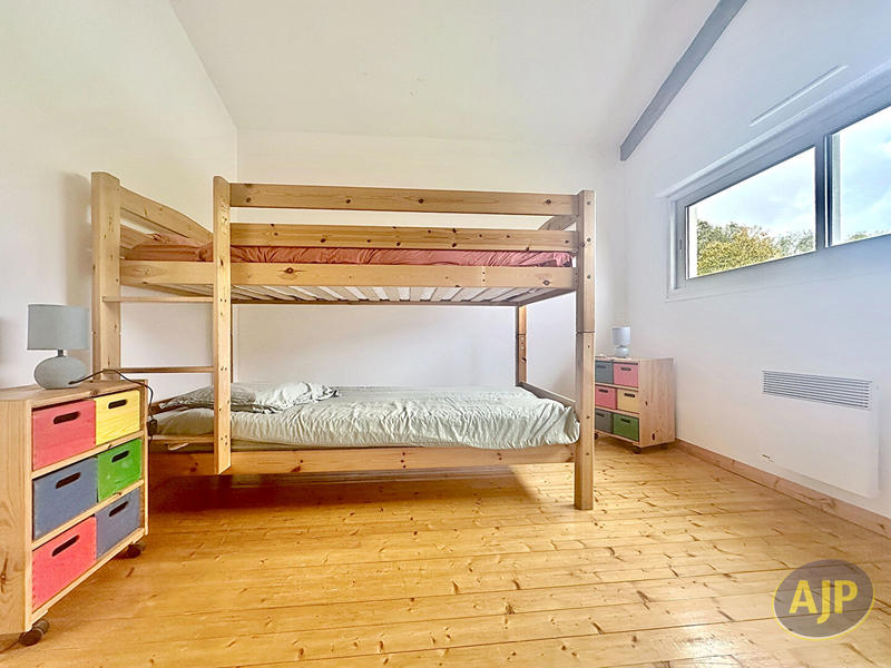 Maison - 110 m² - 7 pièces