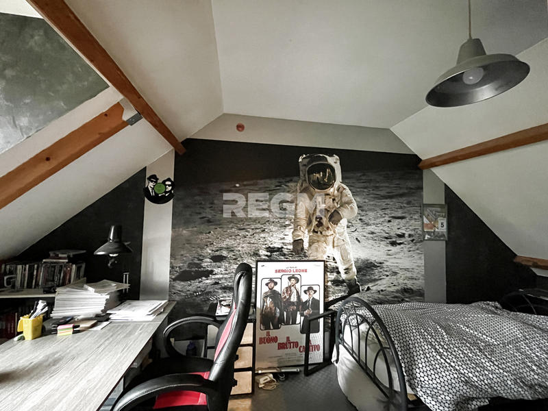 Maison - 100 m² - 5 pièces