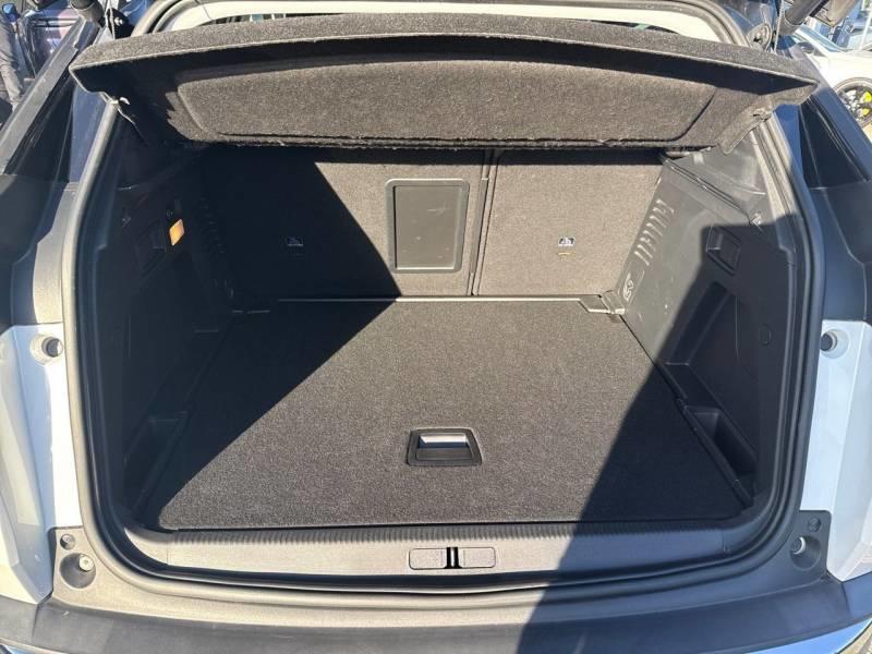 Peugeot 3008 Puretech 130ch s&amp;S Eat8 Roadtrip