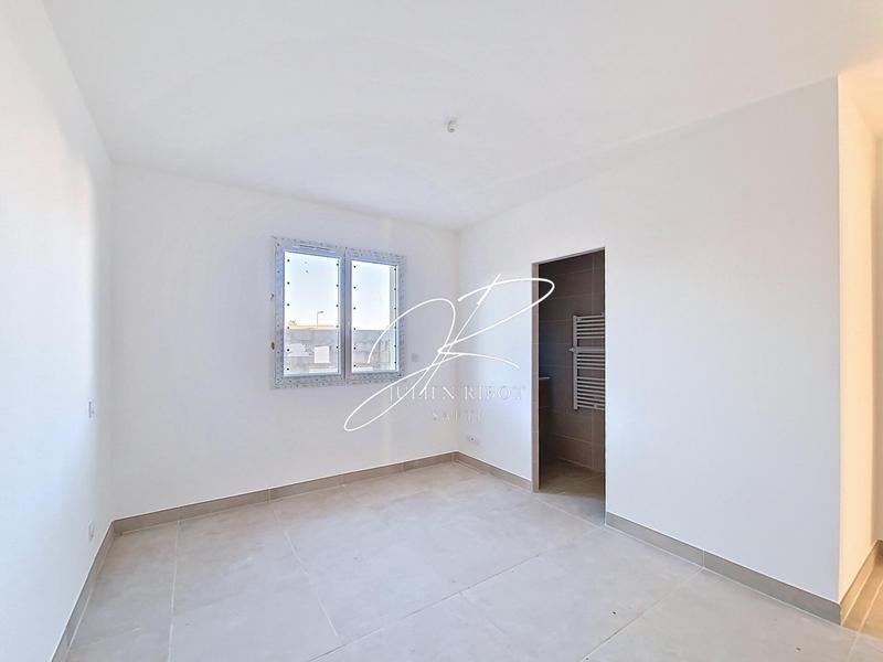 Maison - 99 m² - 4 pièces