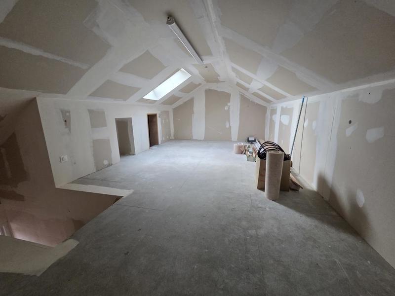 Pavillon - 95 m² - 5 pièces