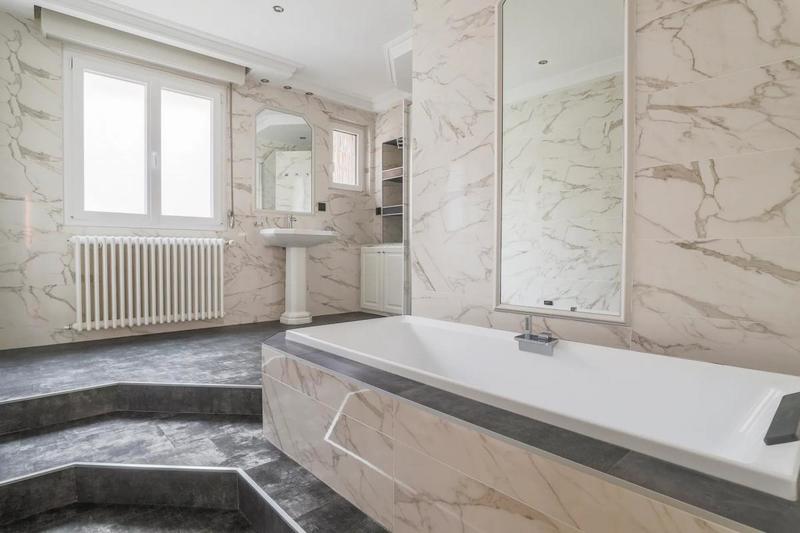 Appartement - 99 m² - 3 pièces