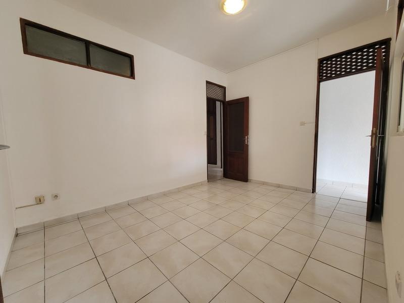 Immeuble - 298 m² - 6 pièces