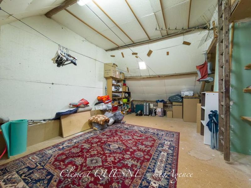 Maison - 182 m² - 7 pièces