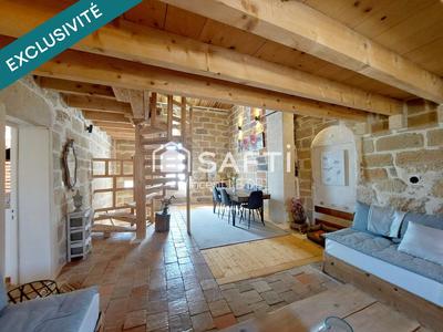 Maison - 140 m² - 5 pièces