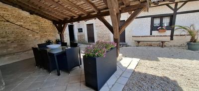 Moulin - 350 m² - 10 pièces