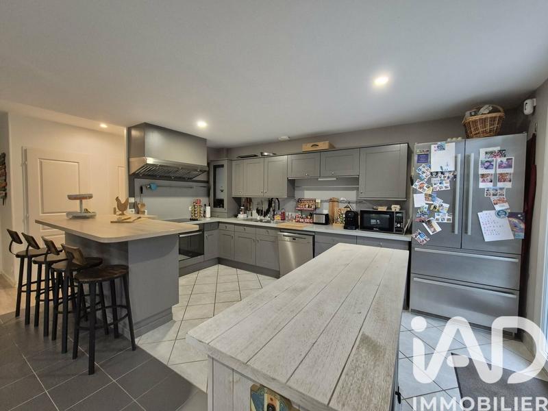 Maison - 159 m² - 6 pièces