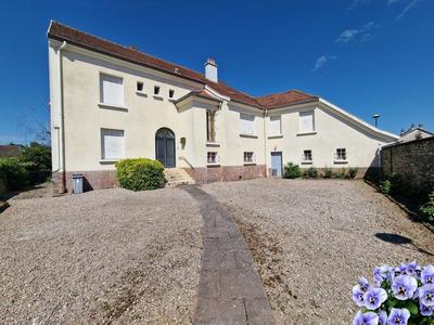 Maison bourgeoise - 300 m² - 10 pièces