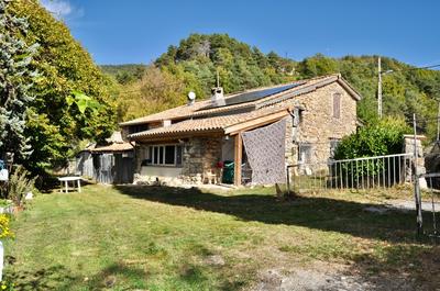 Ferme - 250 m² - 12 pièces