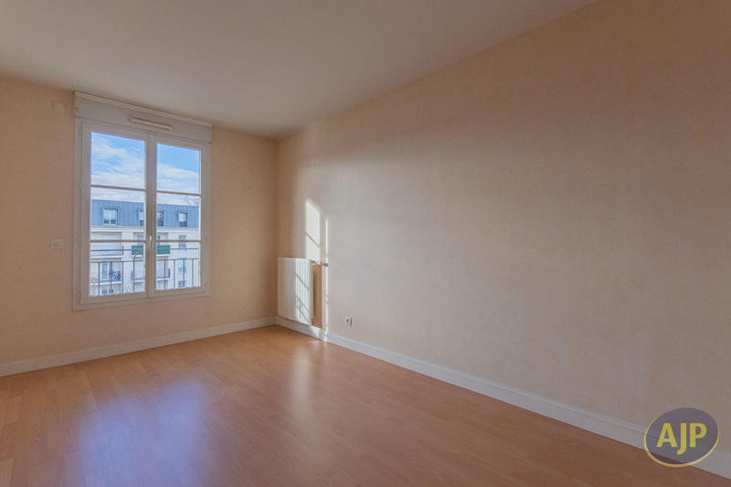 Appartement - 108 m² - 4 pièces