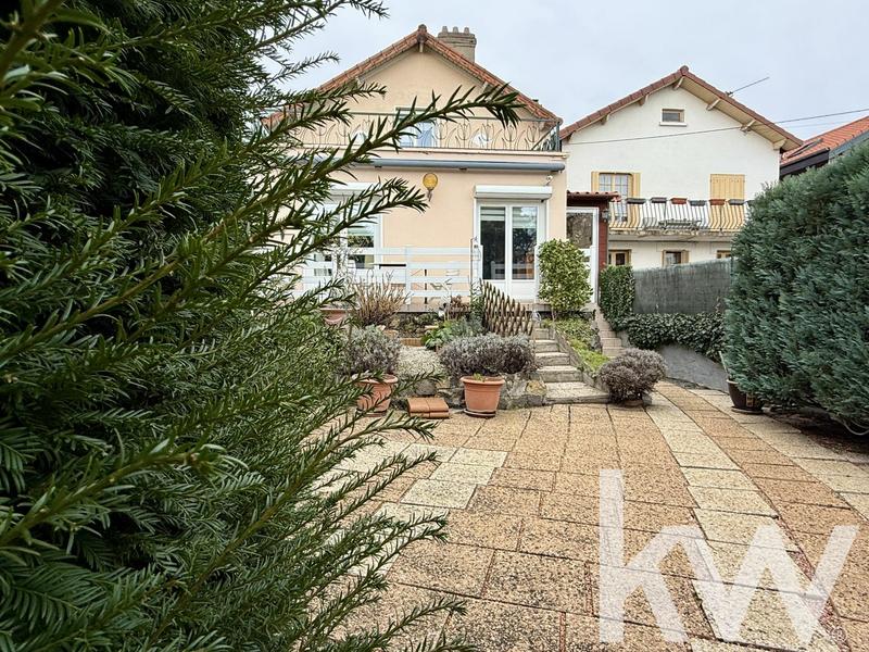 Maison - 135 m² - 7 pièces