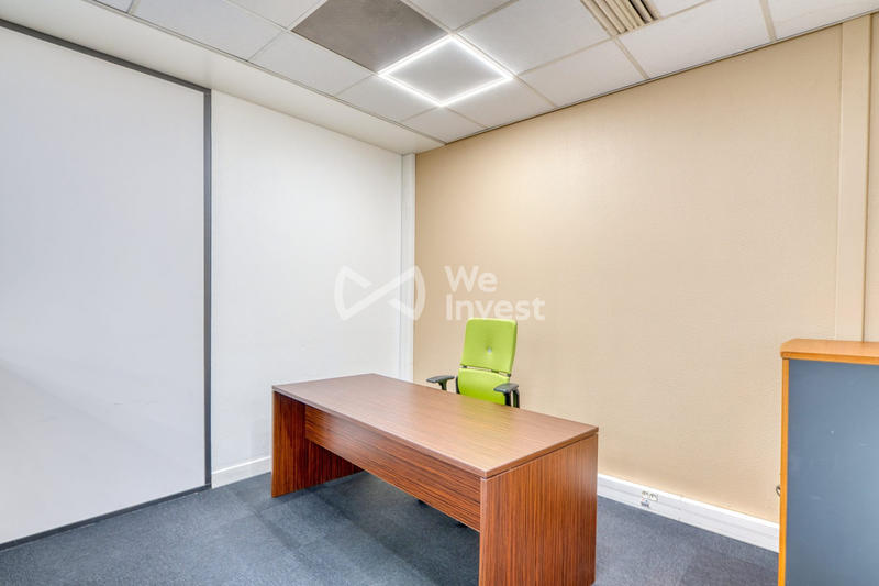 Bureau - 174 m²
