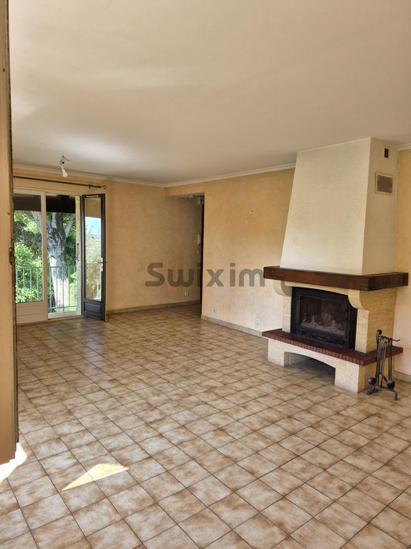 Villa - 90 m² - 4 pièces