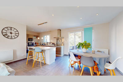 Maison - 97 m² - 4 pièces