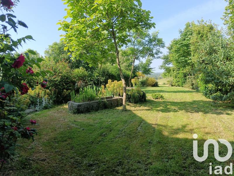 Maison - 196 m² - 12 pièces