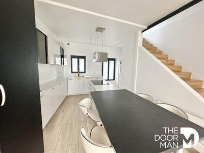 Maison ancienne - 165 m² - 6 pièces