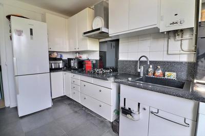 Appartement - 70 m² - 4 pièces