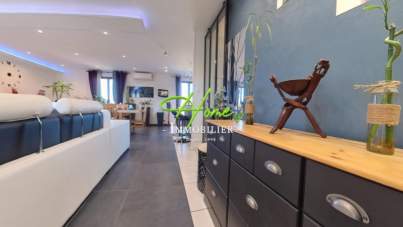 Maison - 98 m² - 5 pièces