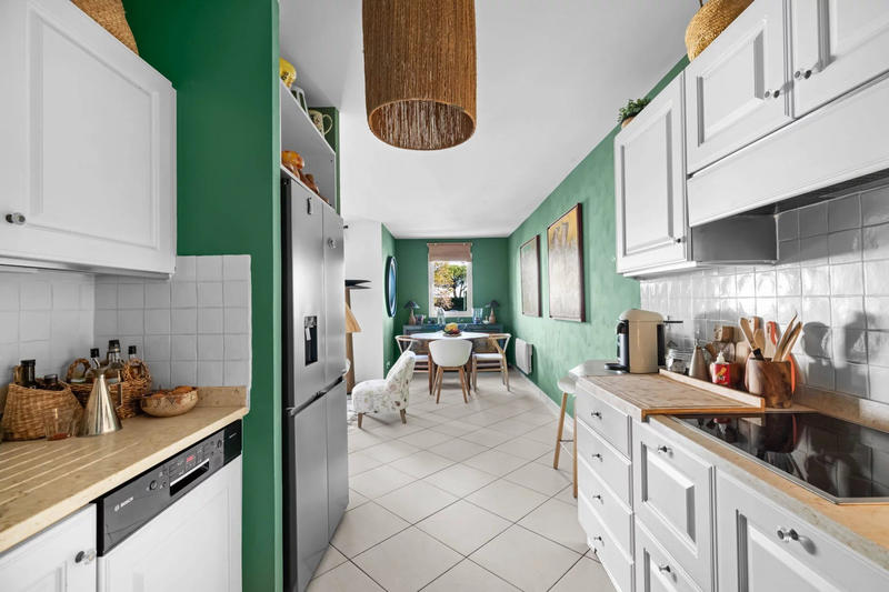 Appartement - 90 m² - 4 pièces