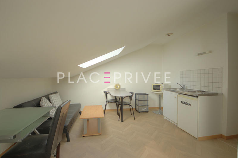 Appartement - 15 m² - 1 pièce