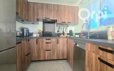 Maison - 80 m² - 3 pièces