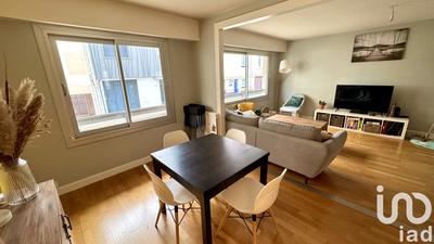 Appartement - 80 m² - 4 pièces