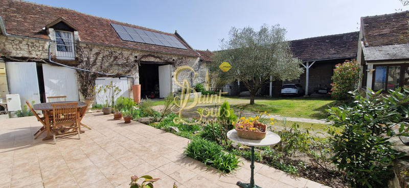 Maison - 265 m² - 8 pièces