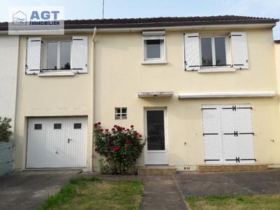Maison - 102 m² - 5 pièces