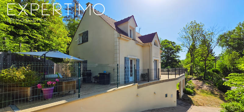 Maison - 100 m² - 6 pièces