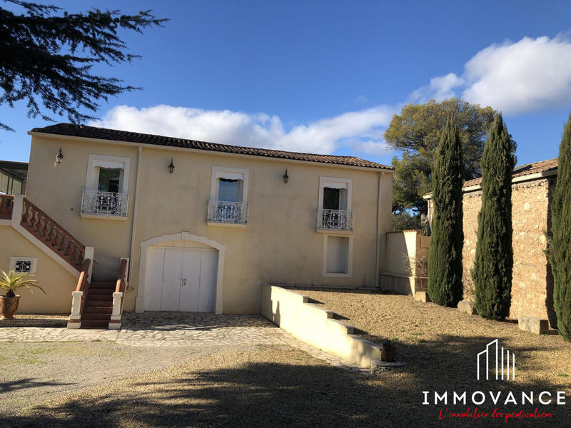 Maison - 177 m² - 7 pièces