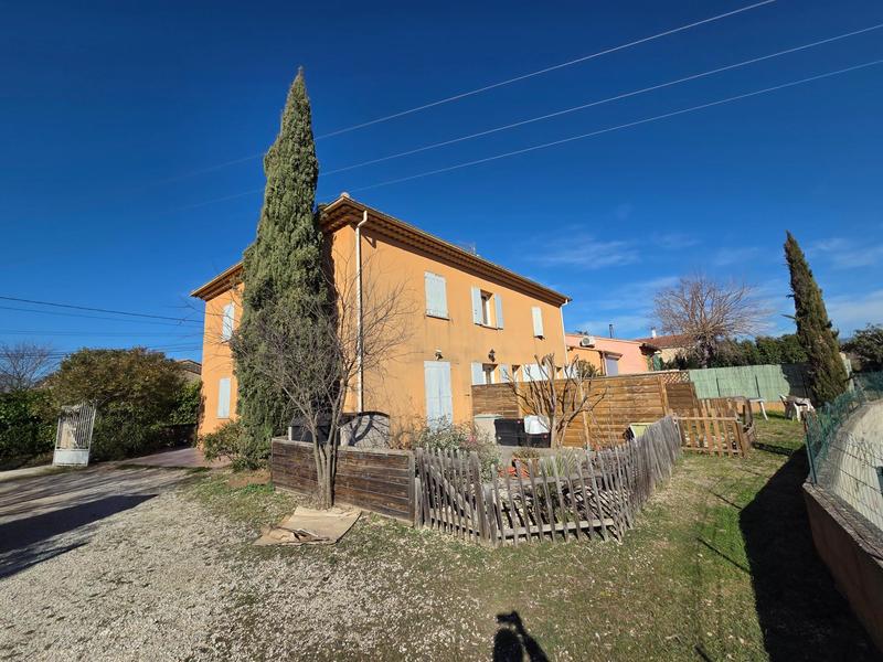 Appartement - 76 m² - 3 pièces