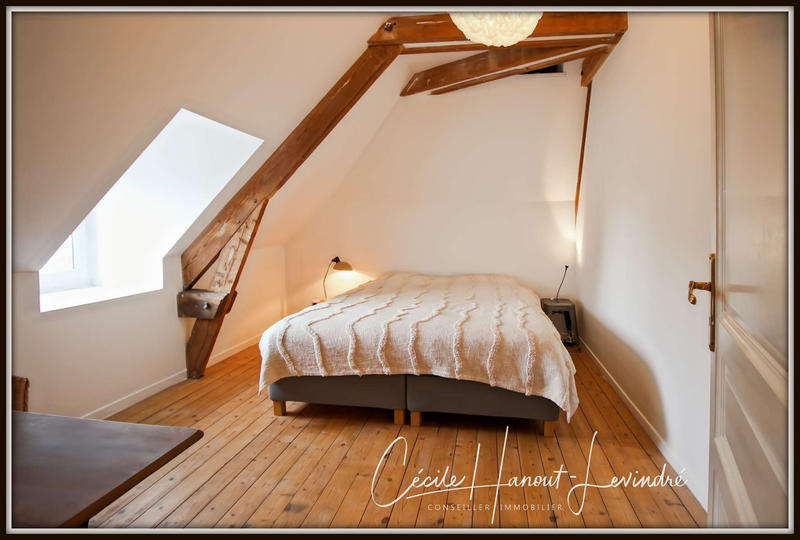 Maison - 188 m² - 8 pièces