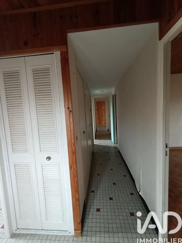 Maison - 136 m² - 8 pièces