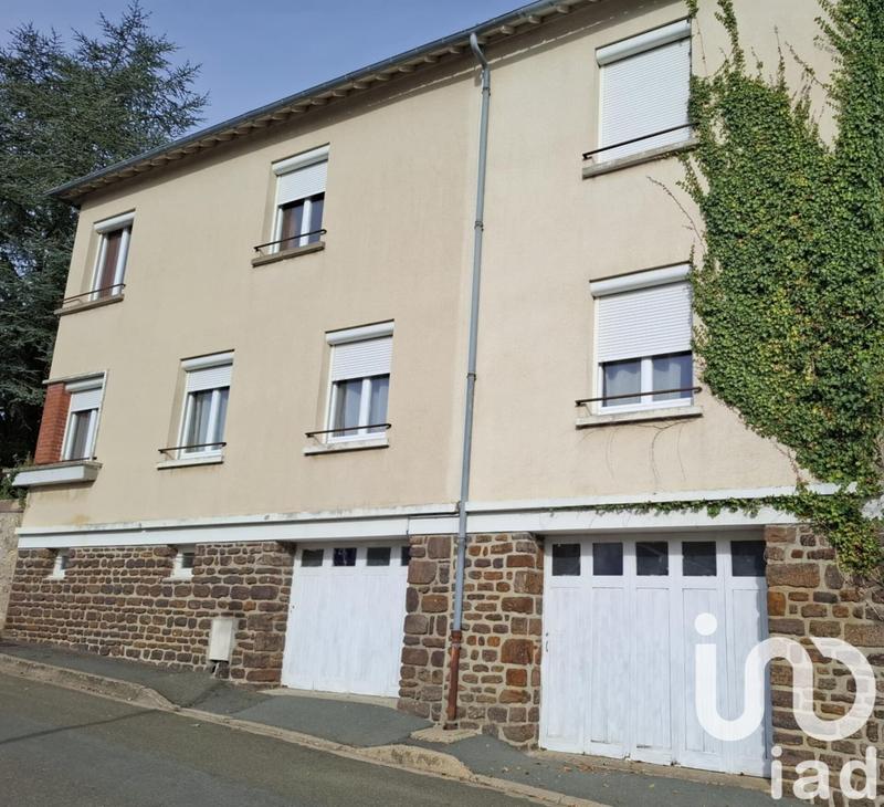 Maison - 186 m² - 8 pièces