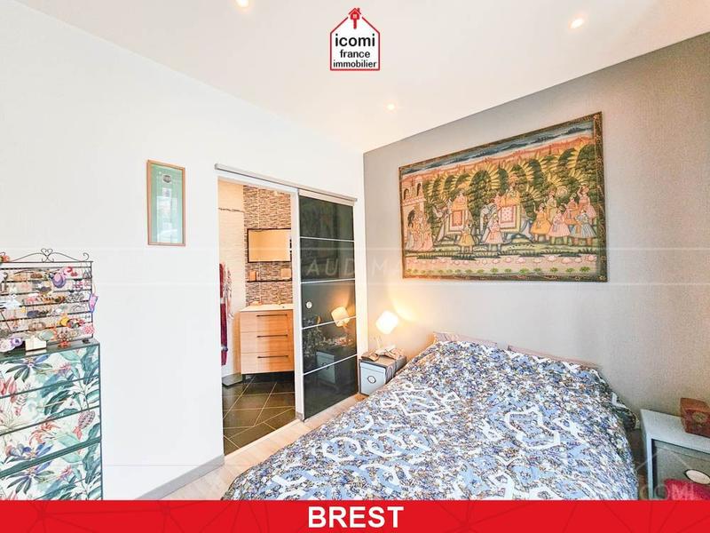 Appartement - 120 m² - 7 pièces