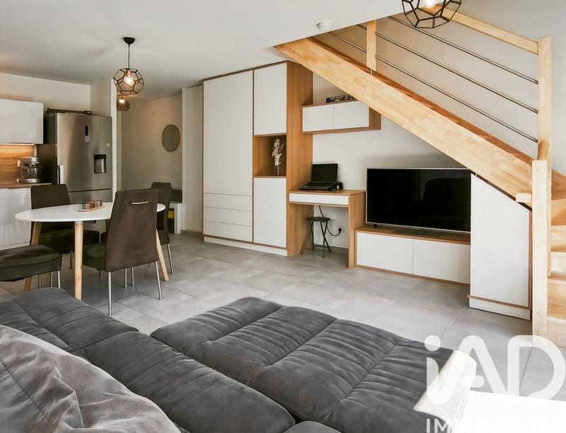 Maison - 98 m² - 4 pièces