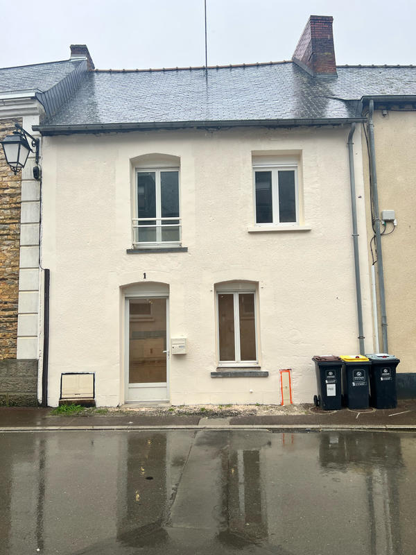 Maison - 90 m² - 3 pièces