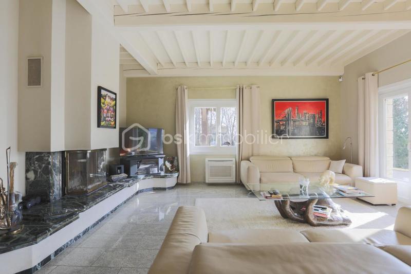 Villa - 280 m² - 10 pièces