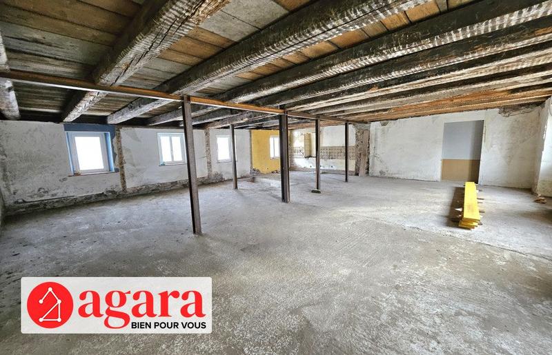 Maison - 163 m² - 3 pièces