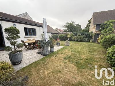 Maison - 211 m² - 6 pièces