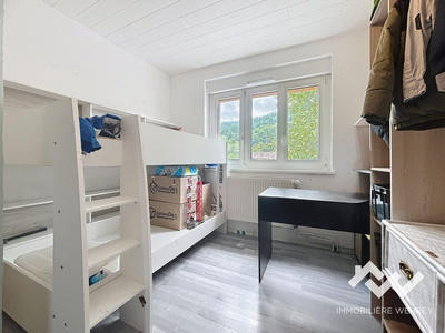 Maison - 104 m² - 7 pièces