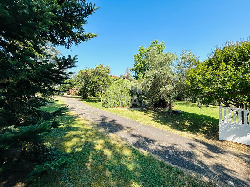 Maison - 145 m² - 6 pièces