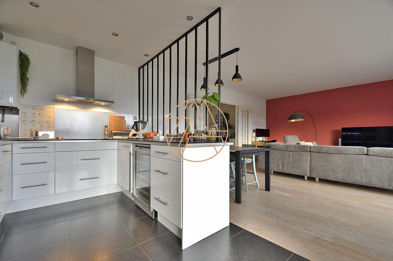 Appartement - 79 m² - 3 pièces