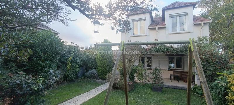 Maison - 131 m² - 6 pièces