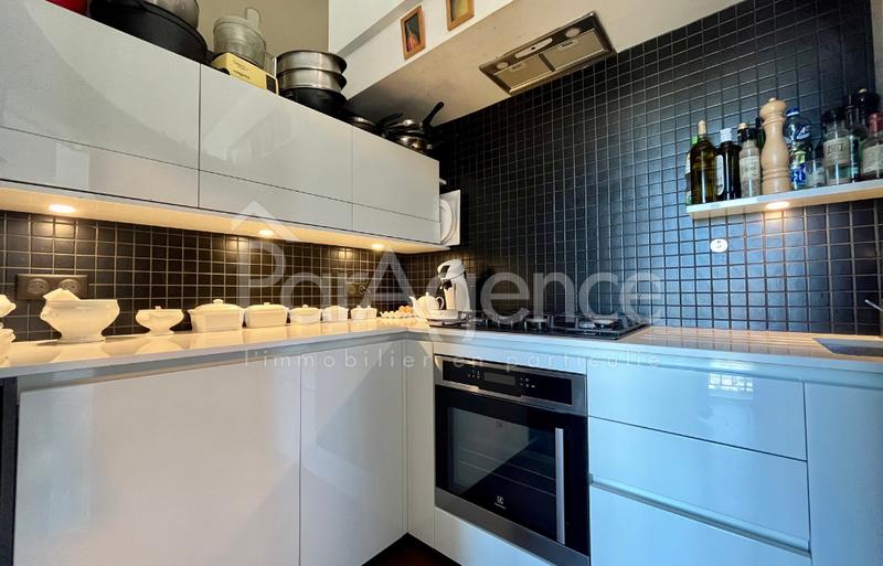 Appartement - 84 m² - 3 pièces