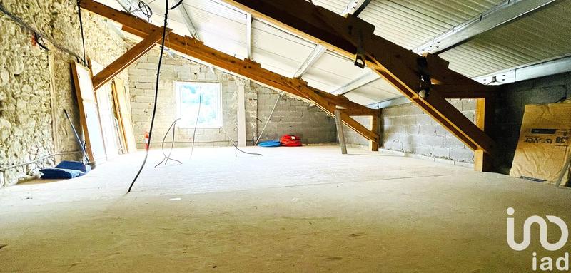 Maison - 236 m² - 8 pièces