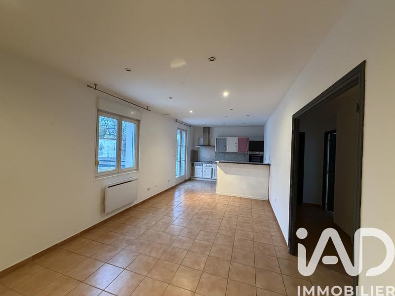 Maison - 223 m² - 8 pièces