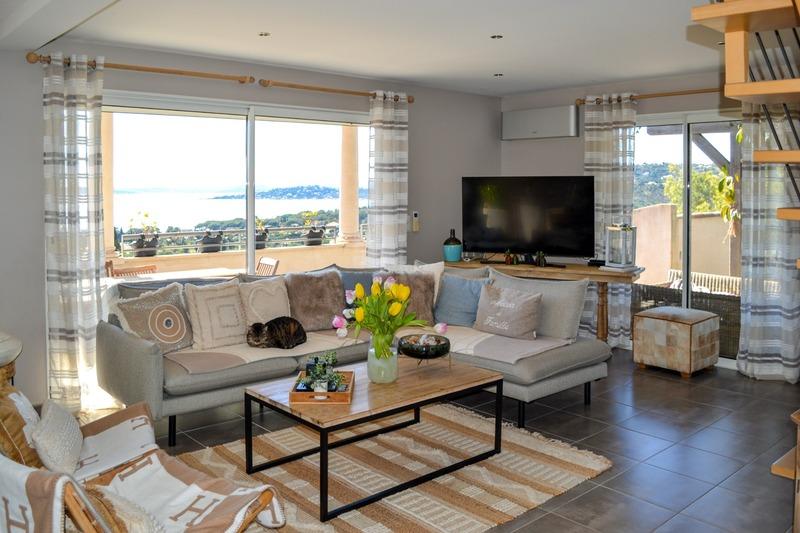 Appartement - 216 m² - 7 pièces